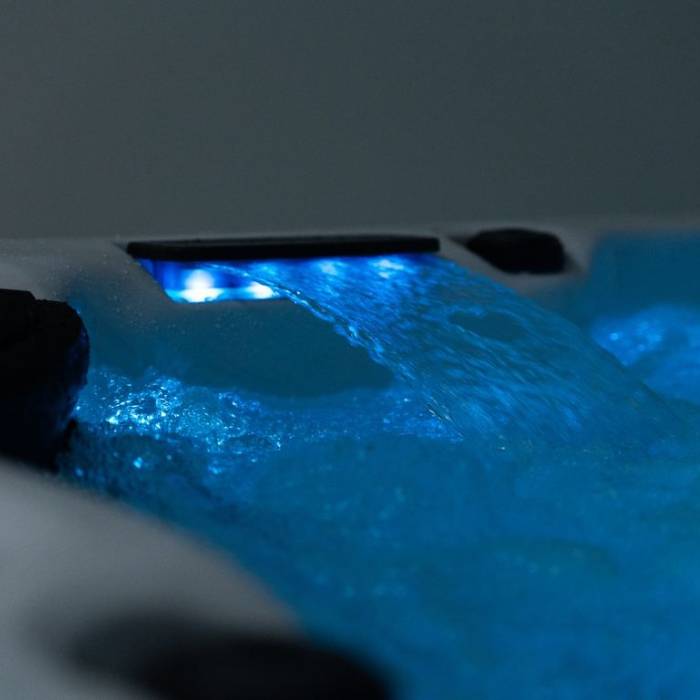 Maya 5 Seat 32amp Hot Tub